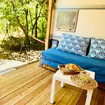каравана синята маймуна плаж градина # Rv Blue Monkey On The * Chernomorets